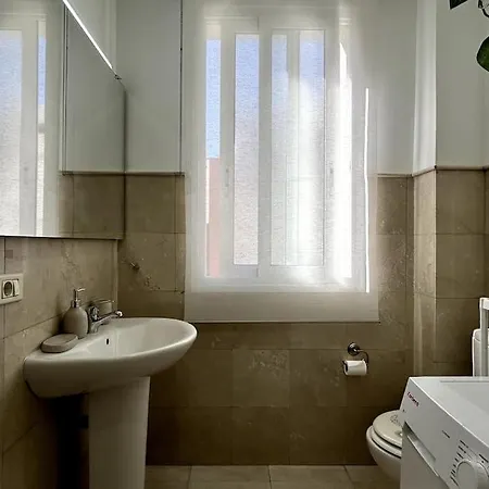 El Chicharro, Cruz Centro سانتا كروز دي تينيريف