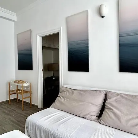 El Chicharro, Cruz Centro سانتا كروز دي تينيريف