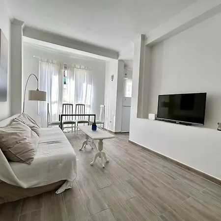 El Chicharro, Cruz Centro * سانتا كروز دي تينيريف